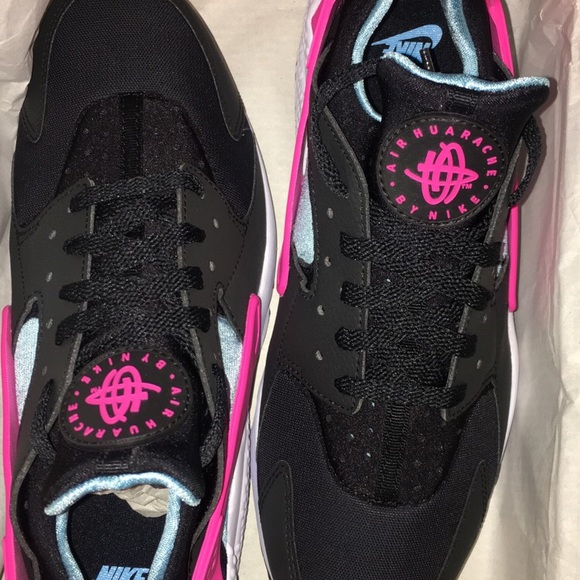 NWT Nike Air Huarache - Picture 3 of 8